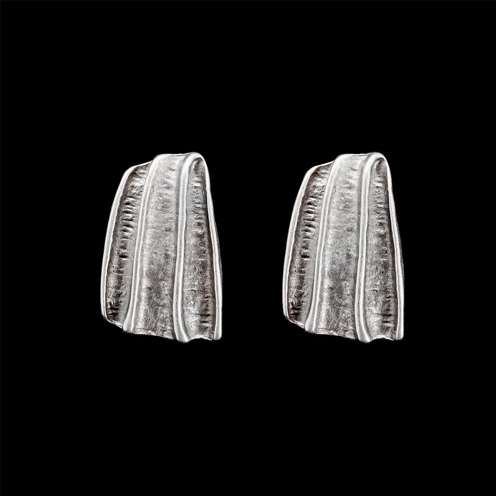 Stud earrings TAMAHIN