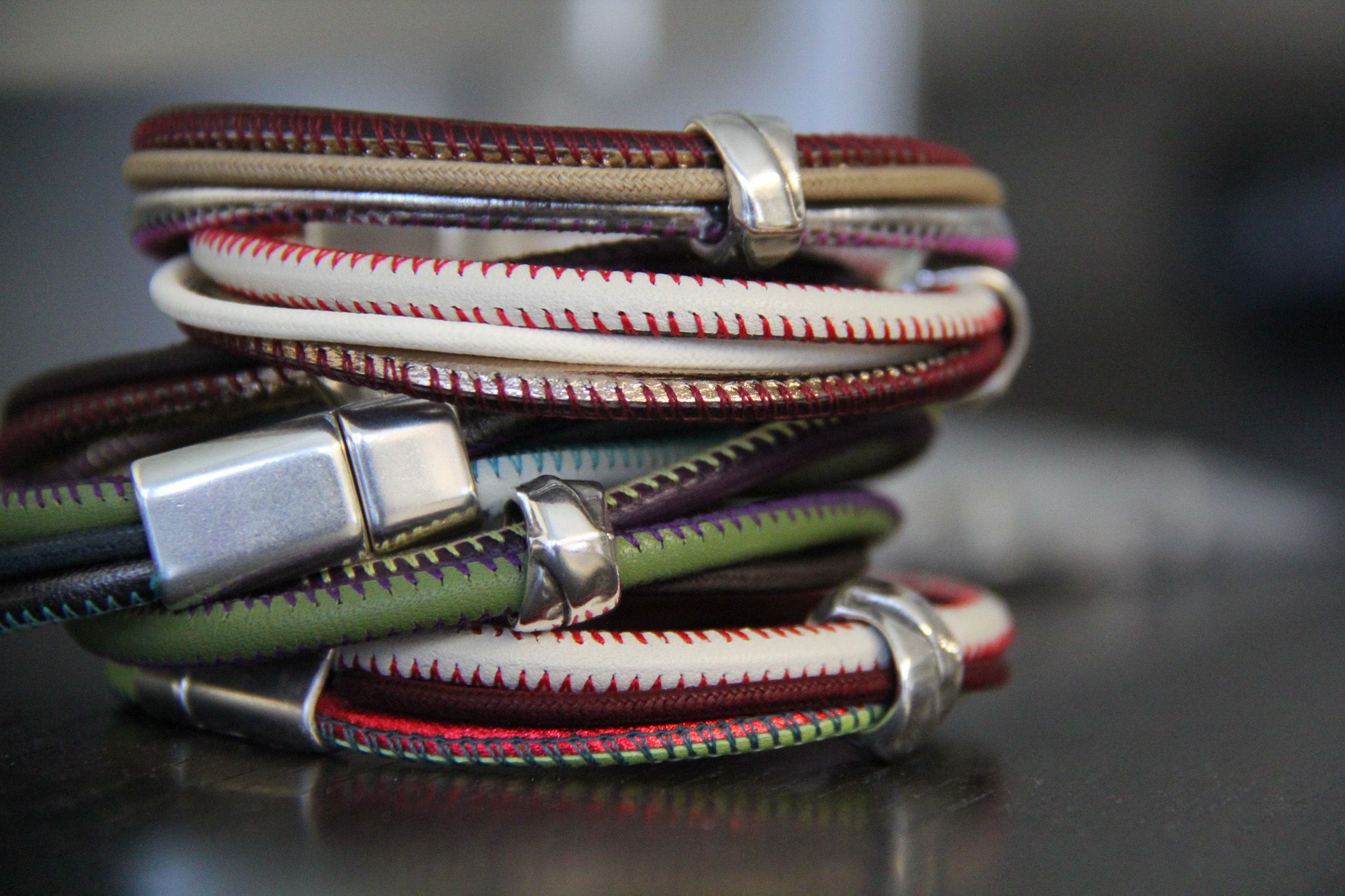 LEONARDI Leder Armbänder LEONARDI Leder Armbänder