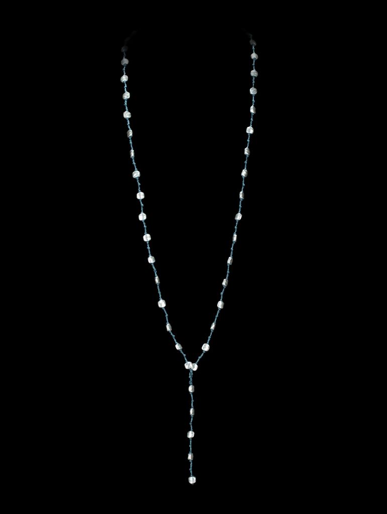 Necklace SAREES, col. jeans, short